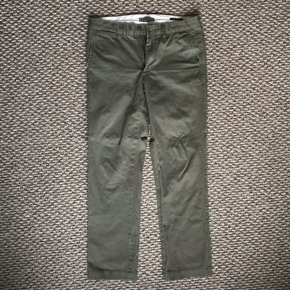 L.L. Bean Signature pants - Picture 2 of 2